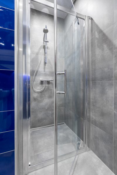 Bathroom With Walk In Shower Idea – Opal Baths